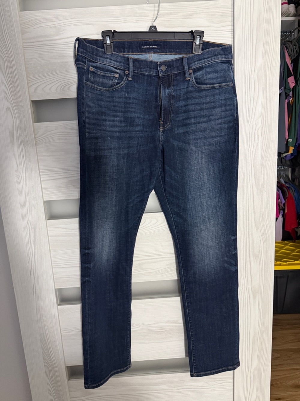 Lucky Brand - 410 Athletic Straight Men's Jeans